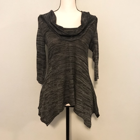  [Black N’ Blue] Black Flow Top - Picture 2 of 6